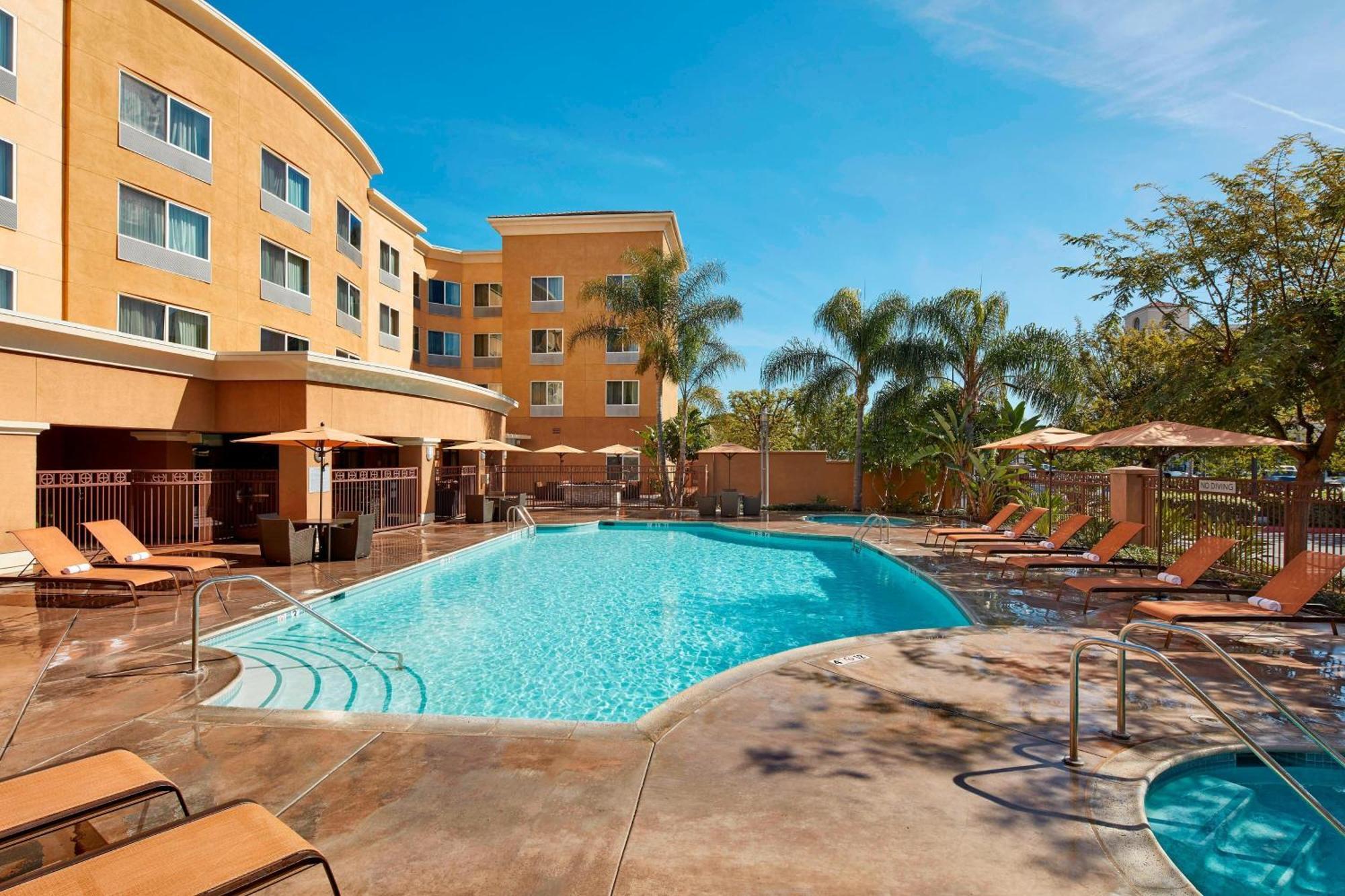 Hotel Courtyard By Marriott Resort/convention Center