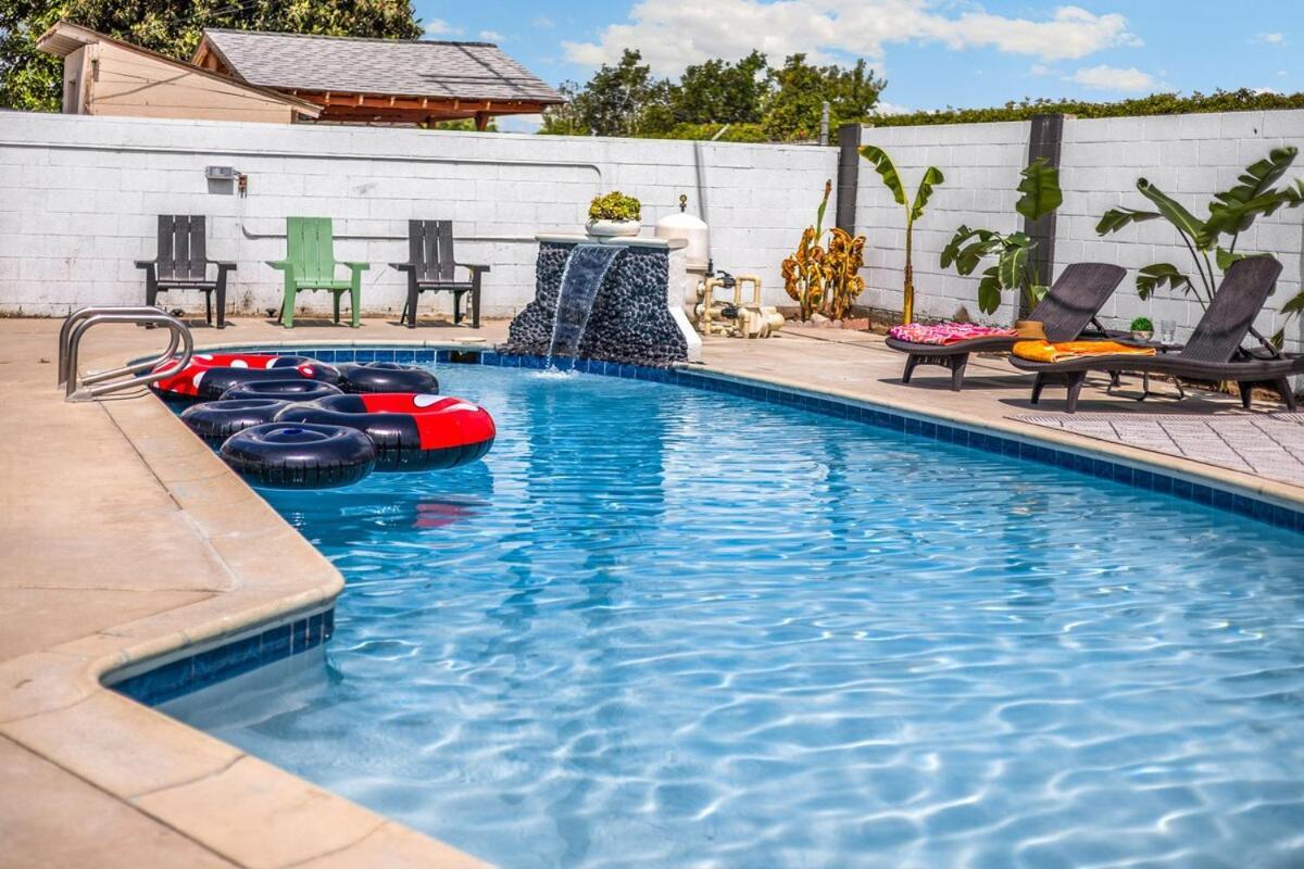 Villa Stylish 5 Bedroom With Pool Near - Luxury Family Retreat *