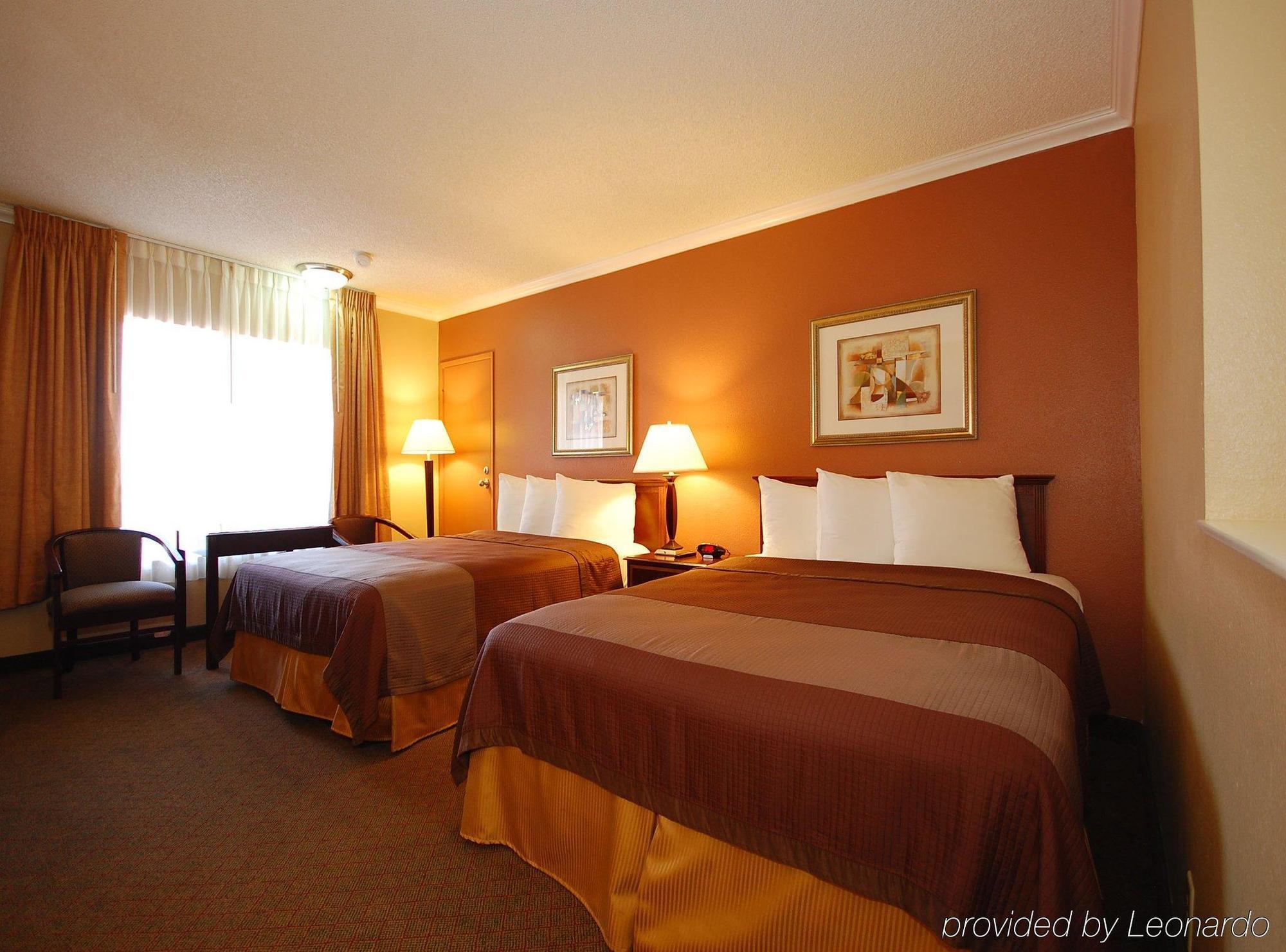 Western Courtesy - At The Park 3* Anaheim