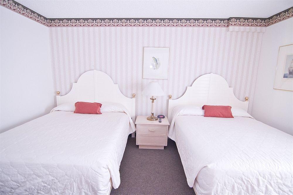 Carriage Hotel