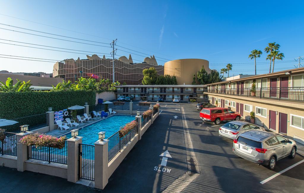 Hotel Alpine Near Convention Center And The Park