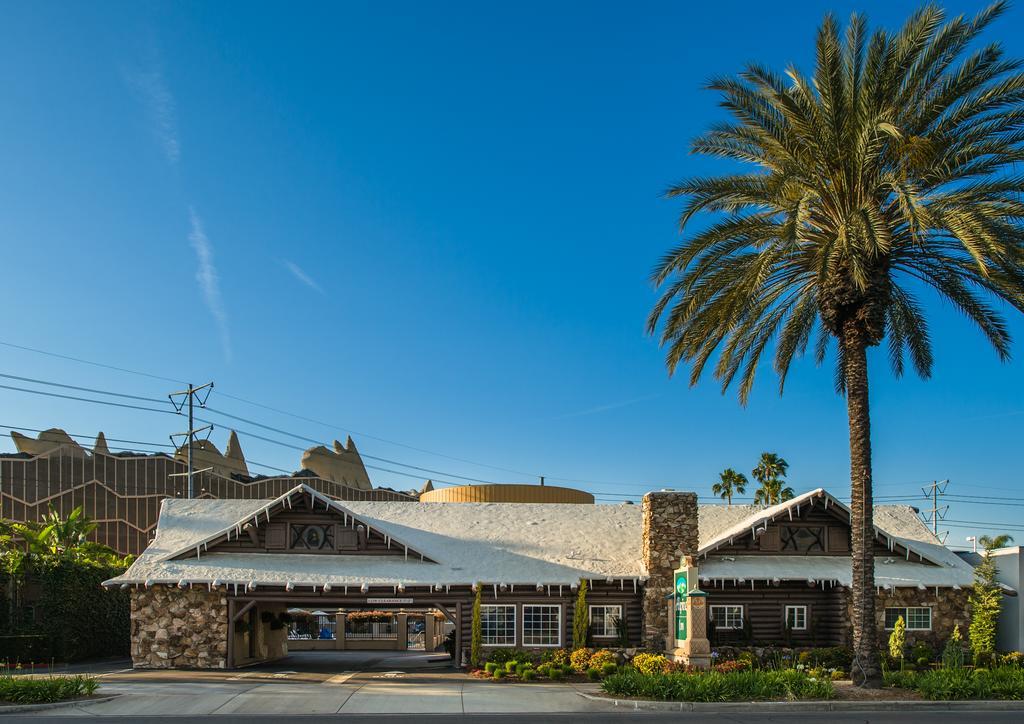 Hotel Alpine Near Convention Center And The Park