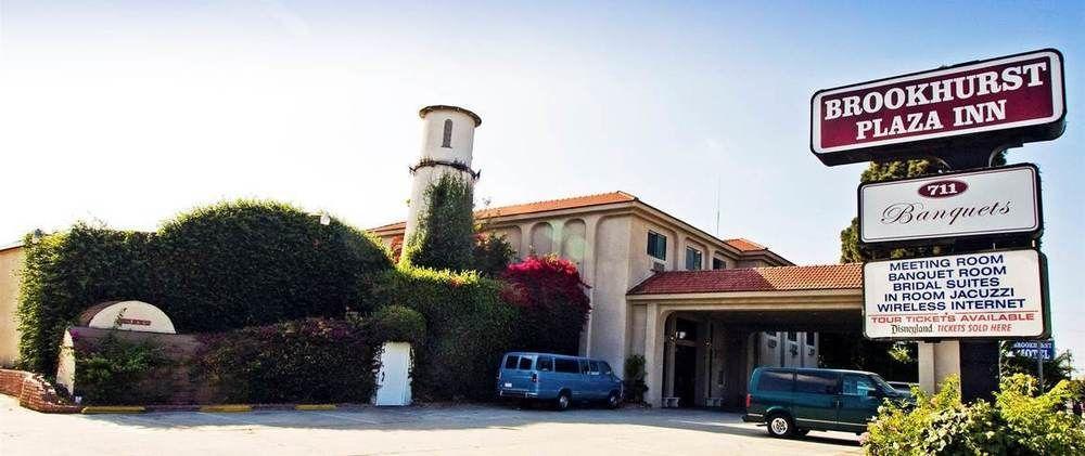 Hotel Brookhurst Plaza