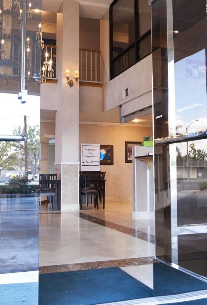 Brookhurst Plaza Anaheim