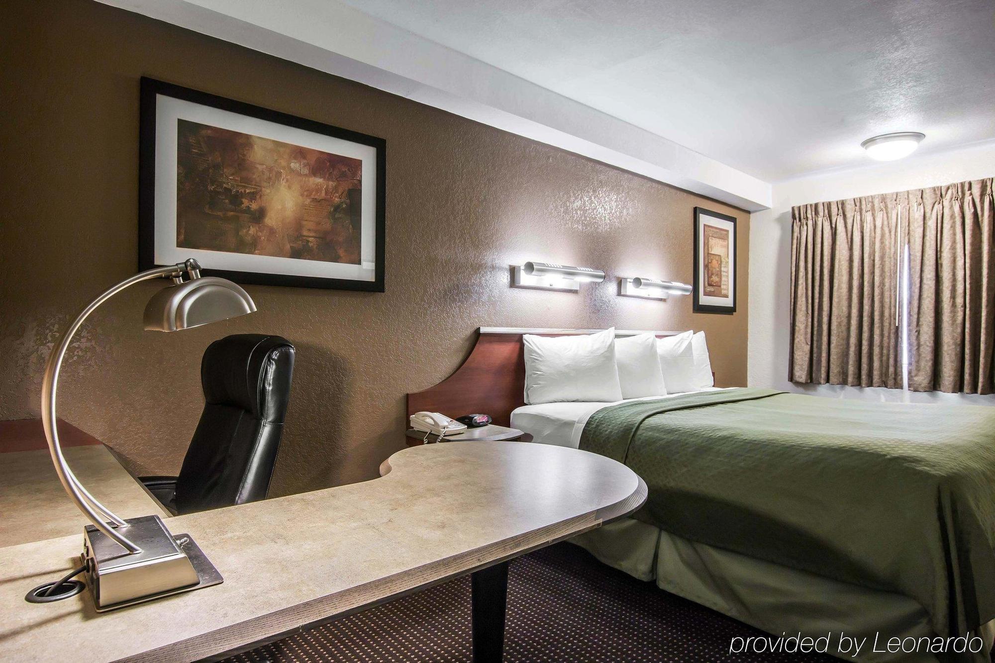 6-anaheim, Ca 2* Anaheim