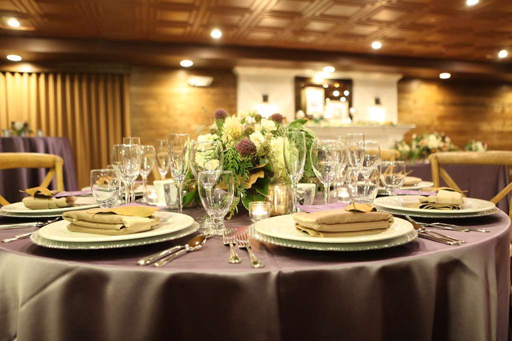 Four Points By Sheraton Hotel