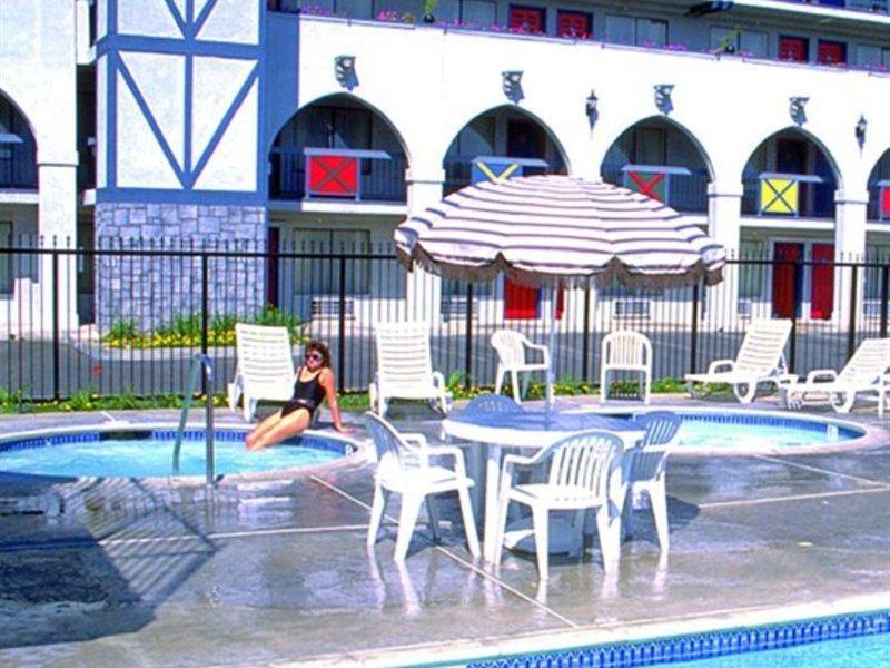 Hotel Castle And Anaheim
