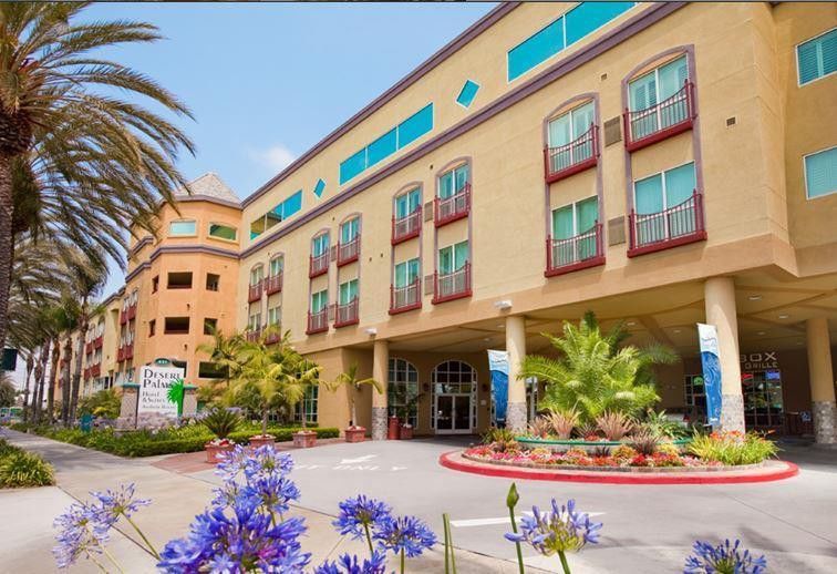 Hotel Desert Palms &