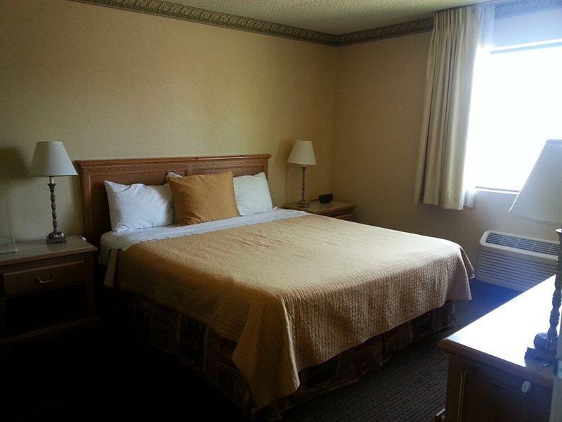 6 - Hills, Ca 2* Anaheim
