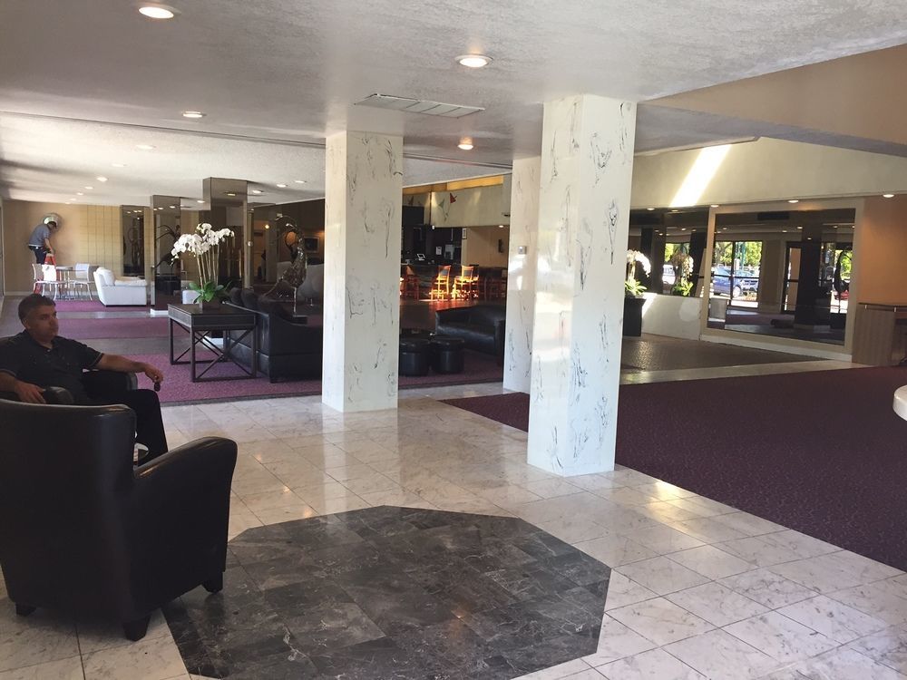 Hotel Anaheim Hotel 3*