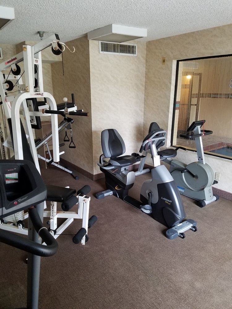 Hotel 6 - Hills, Ca 2*