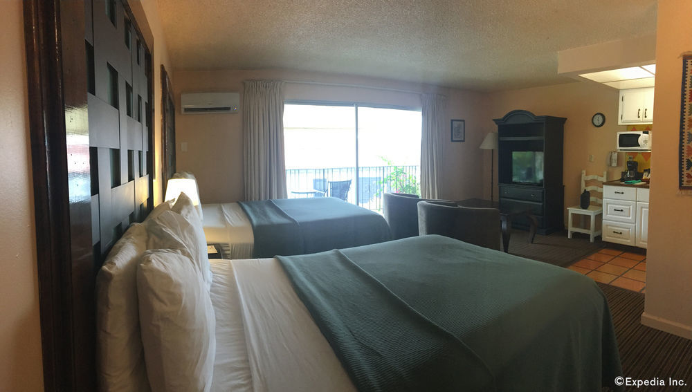 Pepper Tree Boutique Kitchen - Hotel 3*