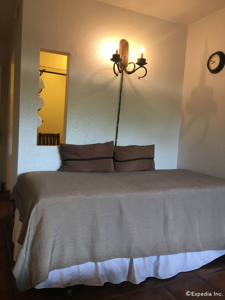 Pepper Tree Boutique Kitchen -