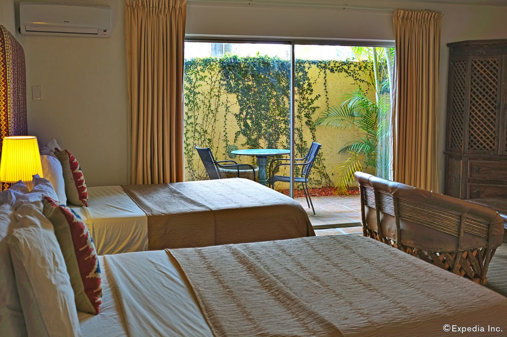 Pepper Tree Boutique Kitchen - 3*