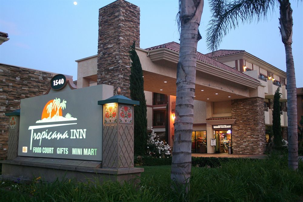 Hotel Tropicana & Anaheim