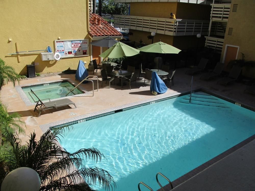 Hotel 6-anaheim, Ca