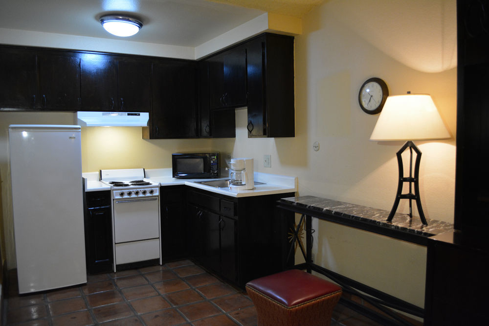 Hotel The Lemon Tree