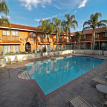 6 - Hills, Ca Hotel Anaheim