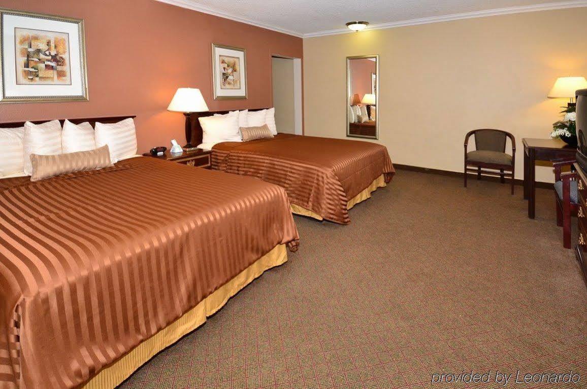 Hotel Western Courtesy - At The Park Anaheim