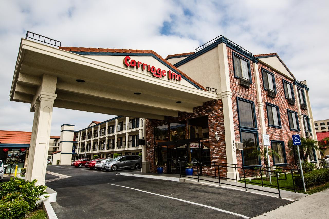 Carriage Hotel