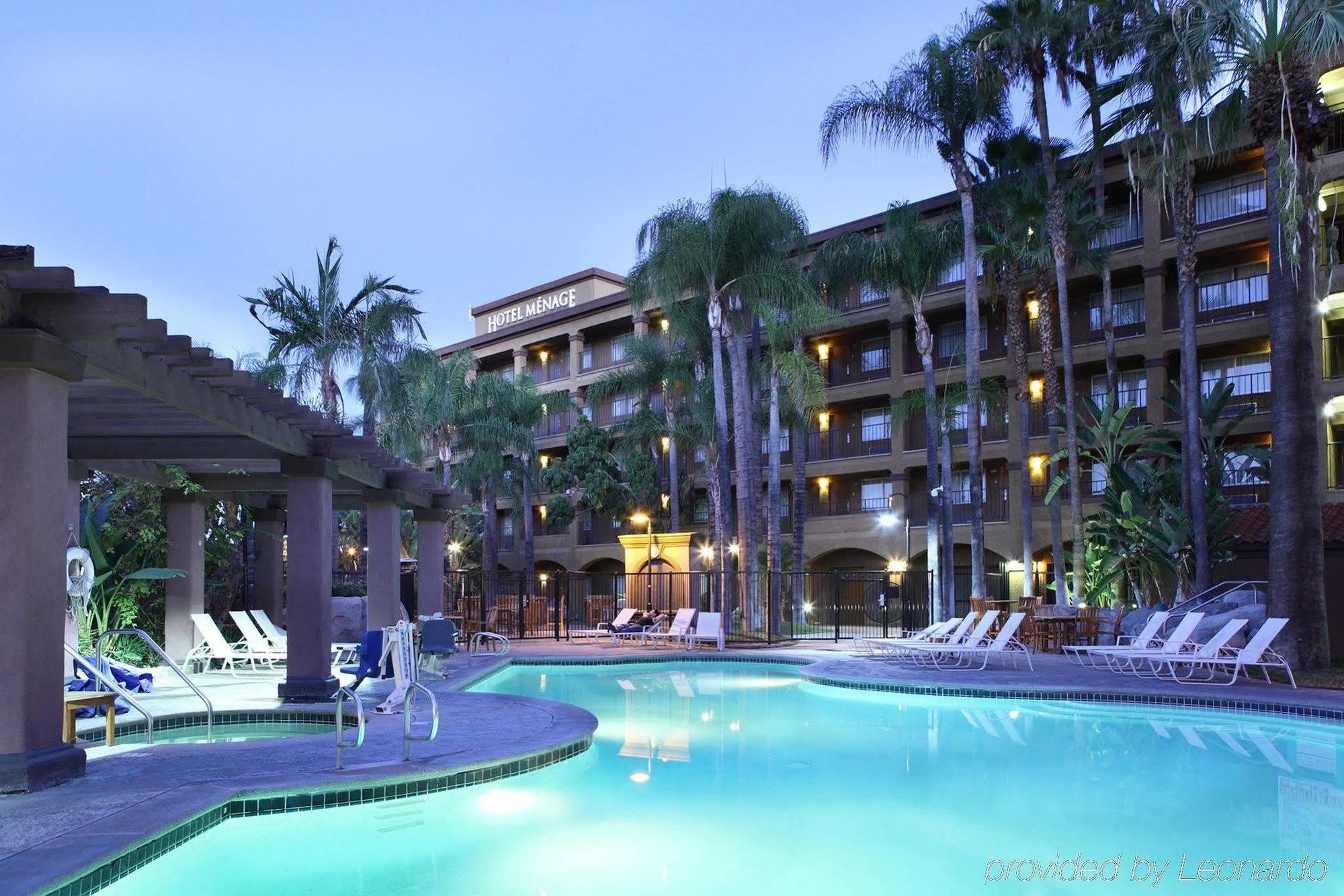 Four Points By Sheraton Hotel 4*