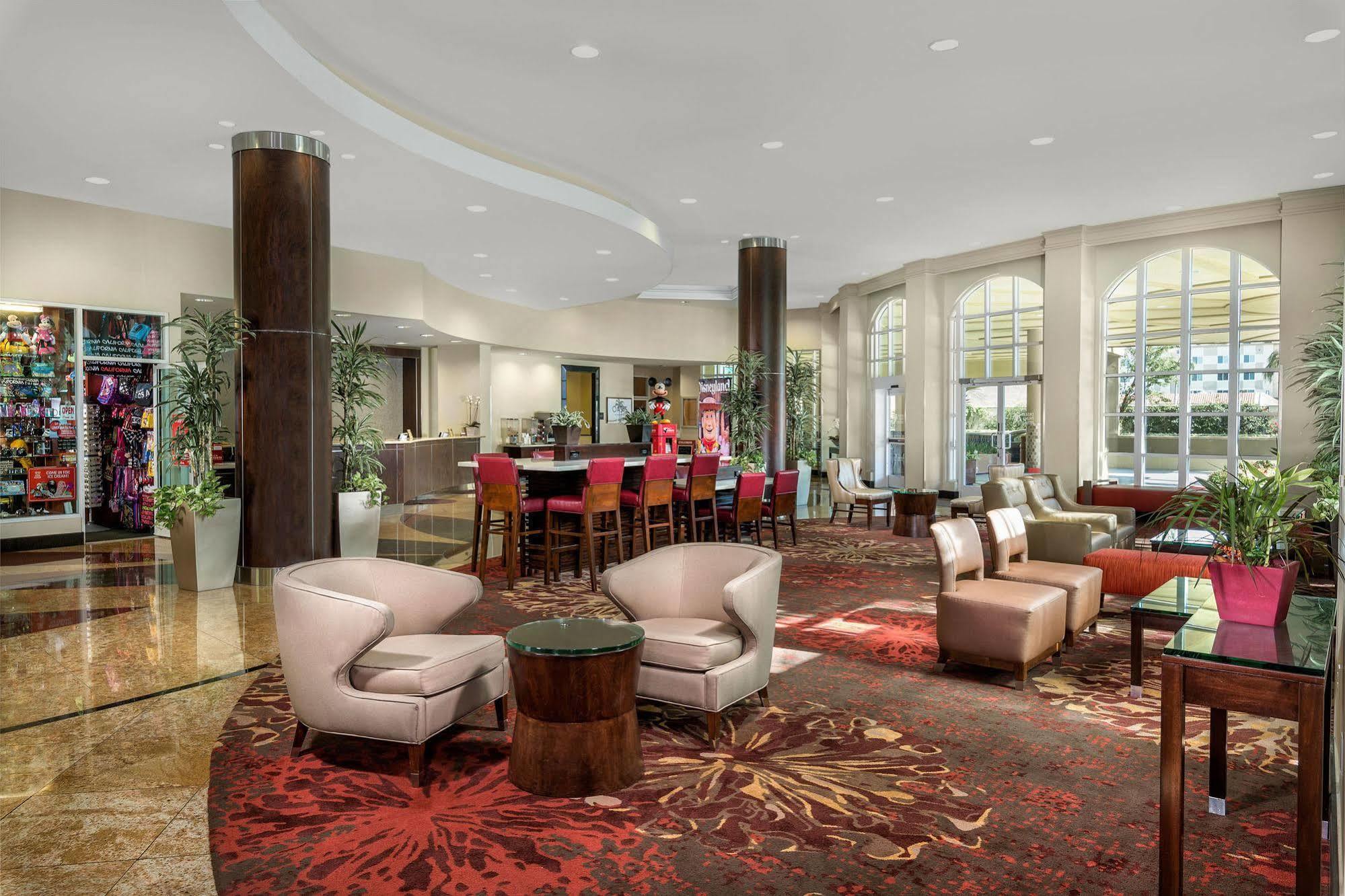 Desert Palms & Hotel Anaheim