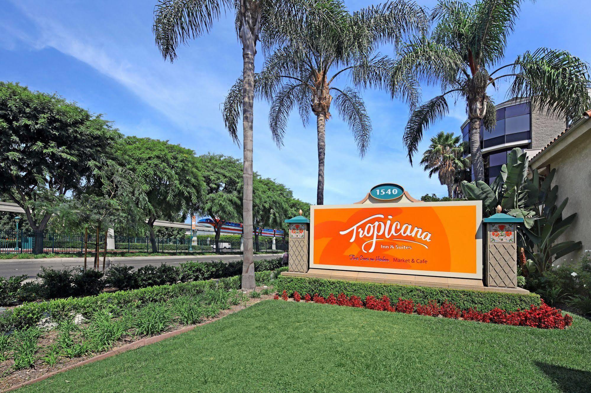 Hotel Tropicana & 3*