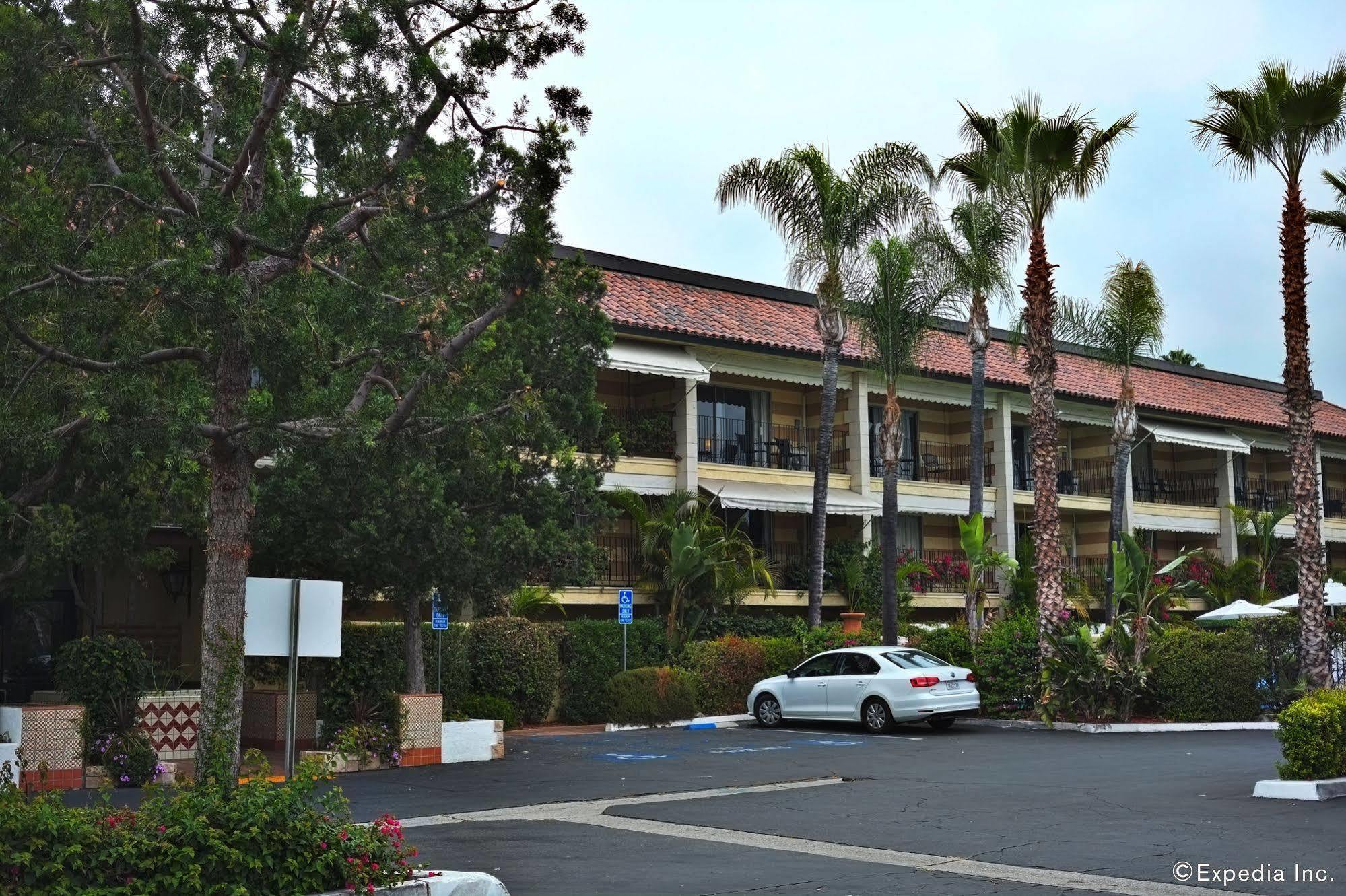 Pepper Tree Boutique Kitchen -