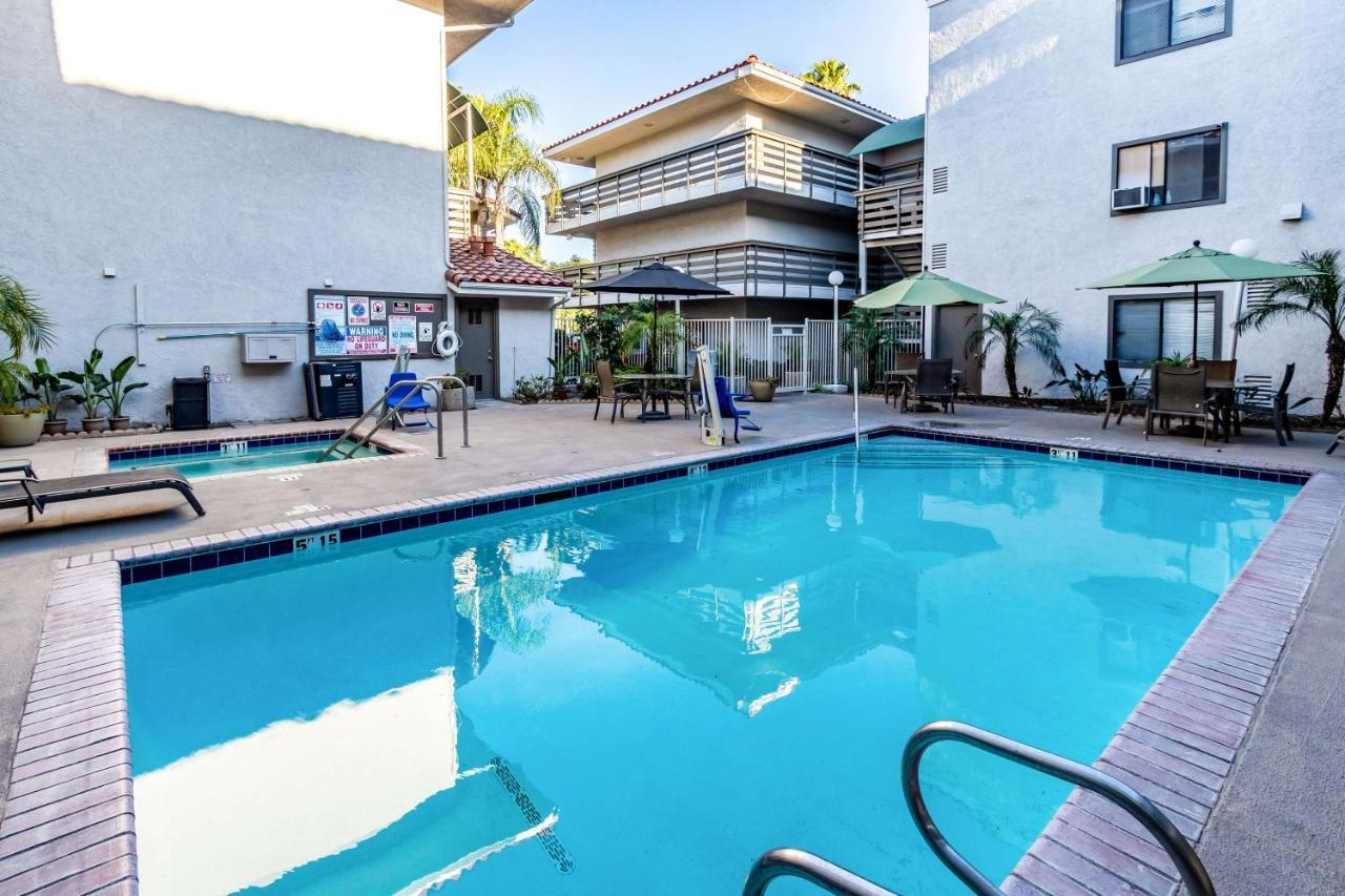 6-anaheim, Ca Anaheim