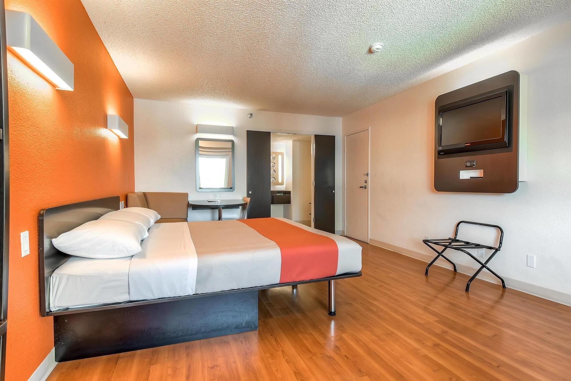 Marriott Anaheim