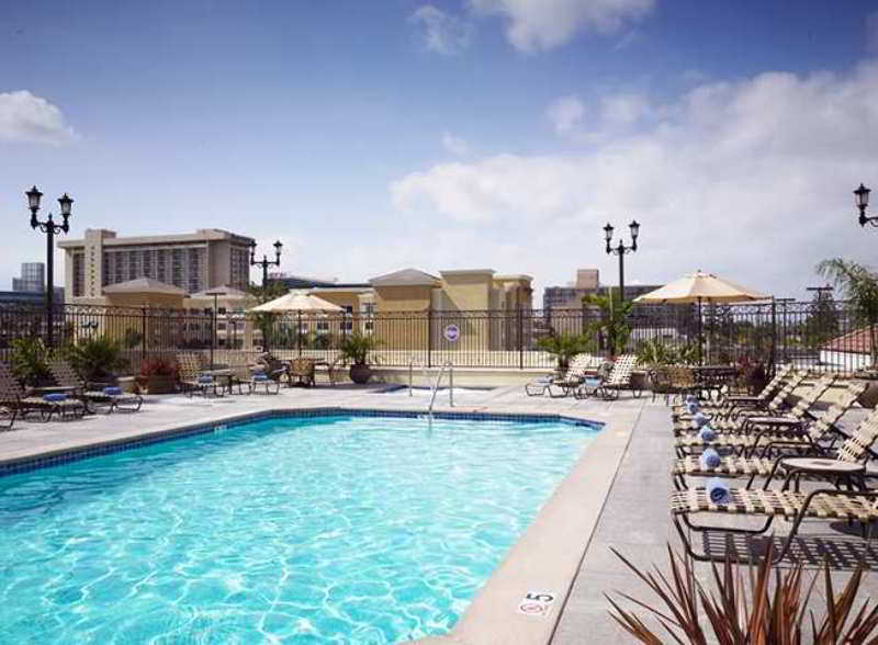 Hotel Doubletree By Hilton Resort/convention Center 3*