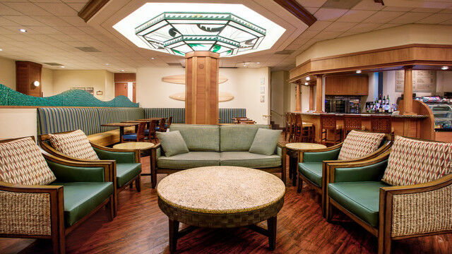 Disneys Paradise Pier Hotel