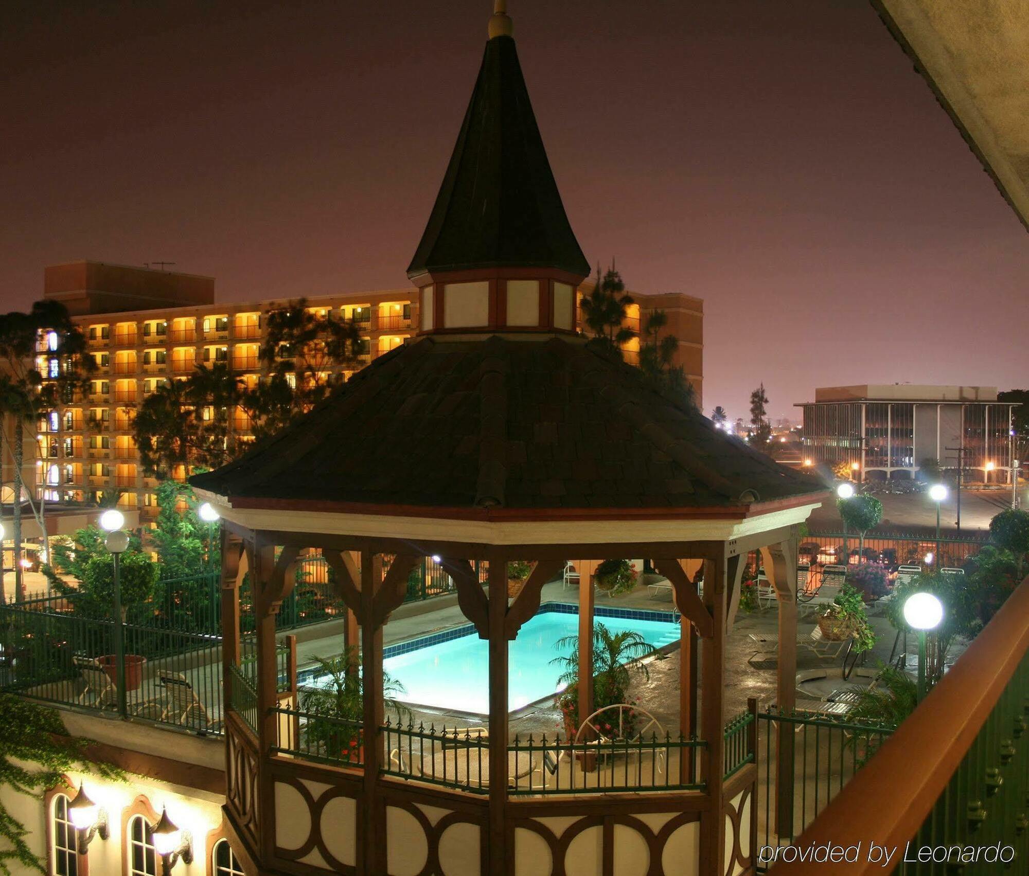 Hotel Camelot & Anaheim