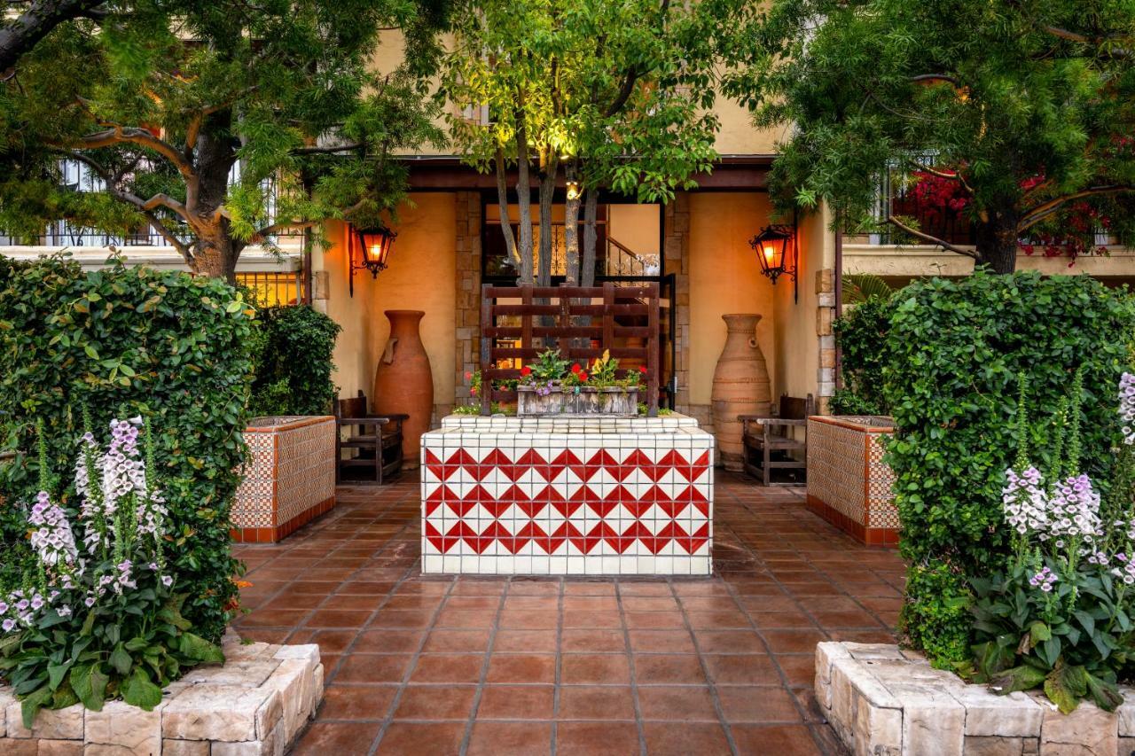 Pepper Tree Boutique Kitchen - Anaheim