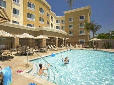 Courtyard By Marriott Resort/convention Center 3*