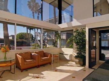 Hotel 6-anaheim, Ca 2*